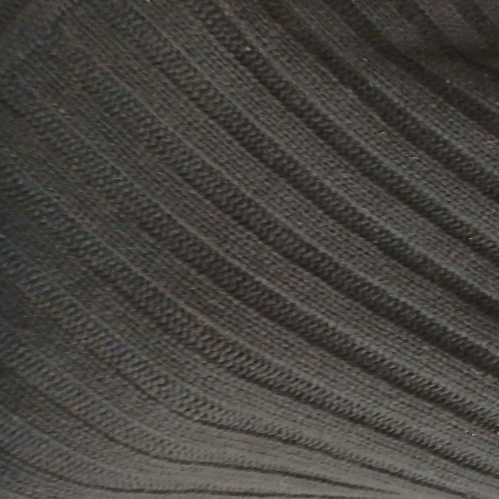 Poncho - Picture 3 of 7